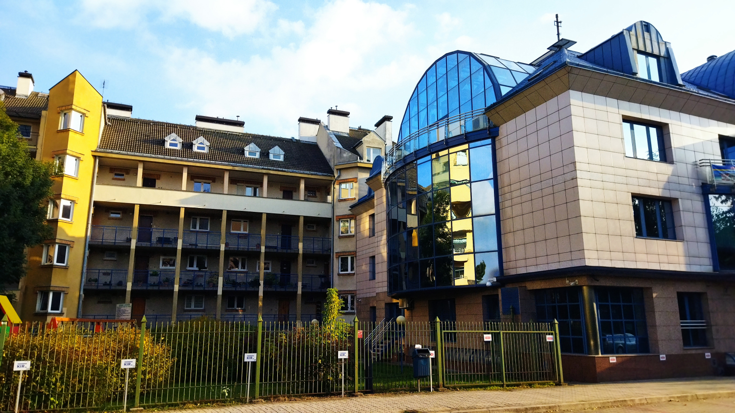 Zdjęcie architektury budynku Siedziba Krajowej Izby Rozliczeniowej